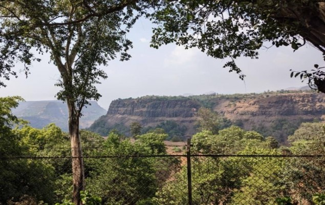 प्राकृतिक छटा और रोमांच के संगम के साथ-साथ झरनों, किलों और गुफाओं का अद्वितीय संगम है लोनावाला